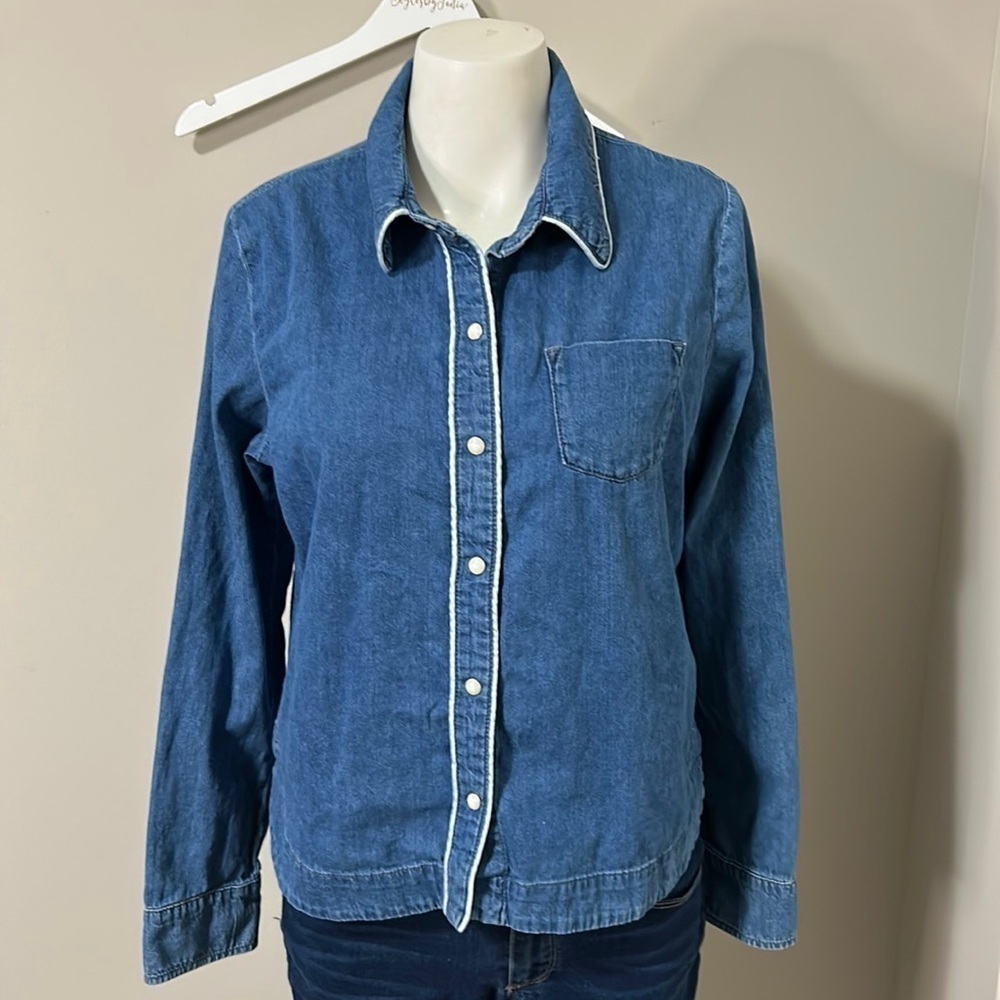 MAJE Denim Long Sleeve Pearl Button Front Top Shirt Jacket Womens Sz 2 Medium